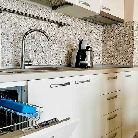 Apartello Dolce 1 - Private In Near Marina Dinevi 公寓 圣弗拉斯